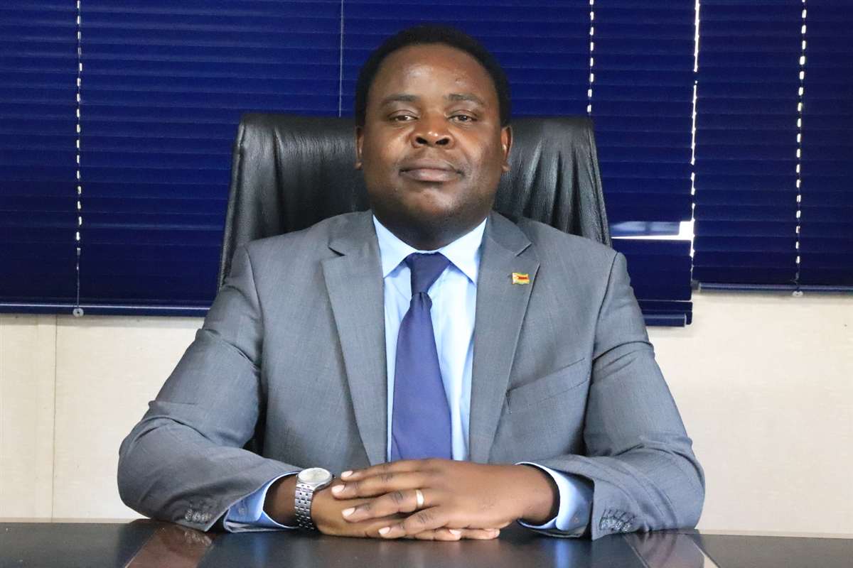 Mr Jabulani Ndlovu